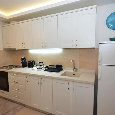 Apartments Olive Котор Экстерьер фото