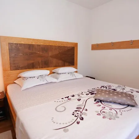 Apartments Olive Котор Экстерьер фото