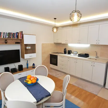 Apartments Olive Котор Экстерьер фото