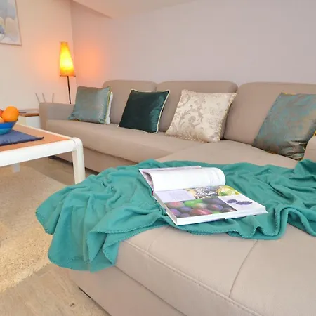 Apartments Olive Котор Экстерьер фото