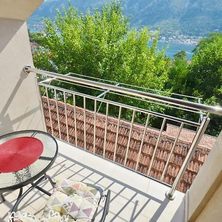 Apartments Olive Котор Экстерьер фото