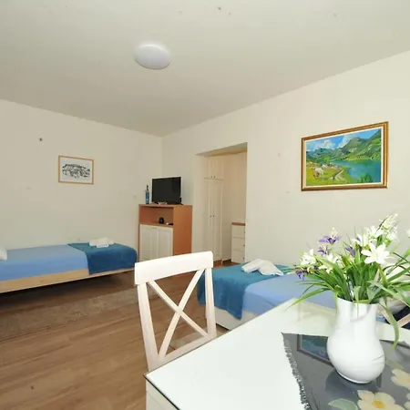Apartments Olive Котор Экстерьер фото