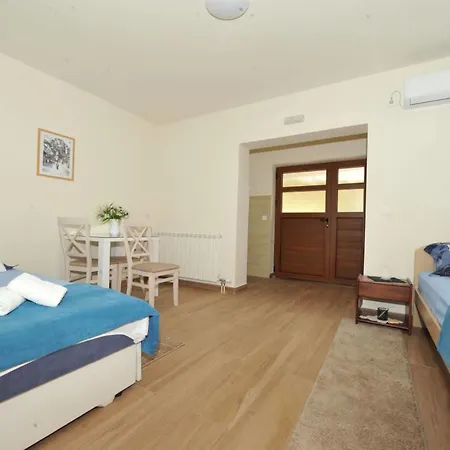 Apartments Olive Котор Экстерьер фото