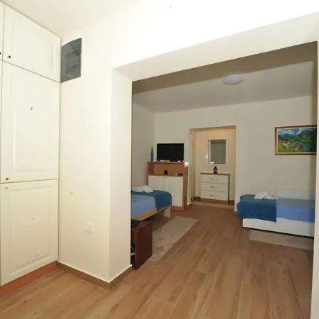 Apartments Olive Котор Экстерьер фото