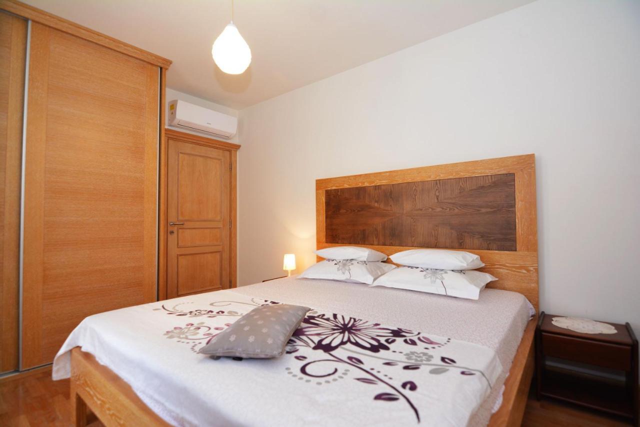 Olive Apartment Kotor