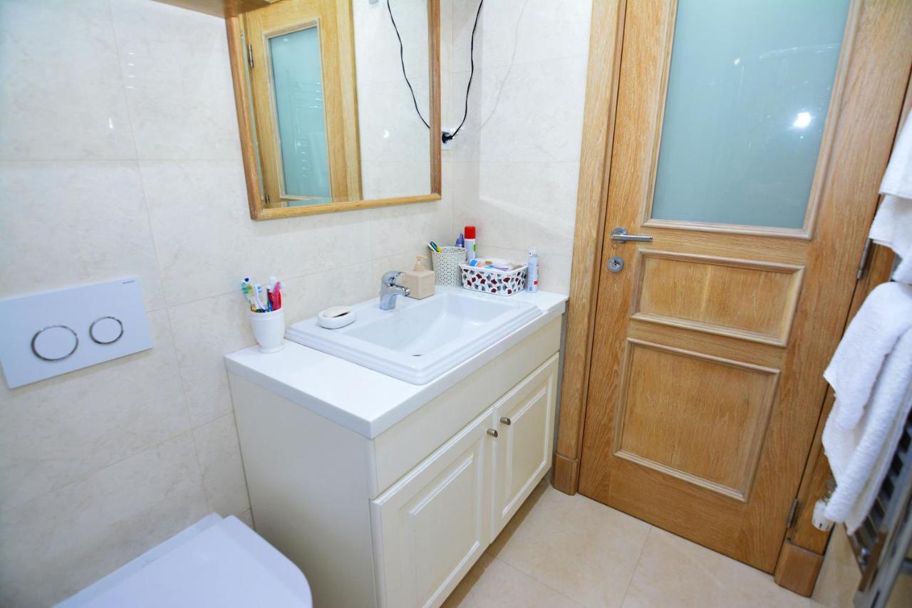 Olive Apartment