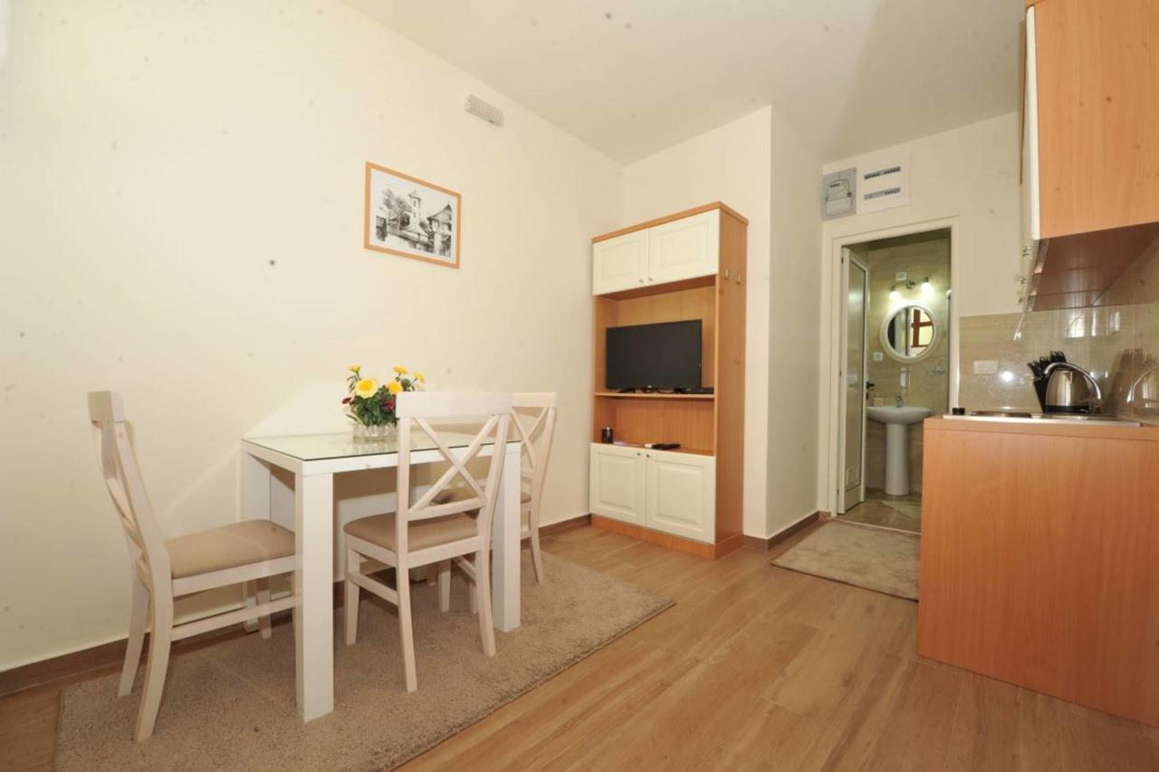 Apartment Olive Kotor